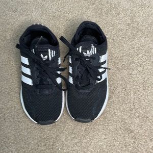 Adidas Toddler Boy size 11 sneaker